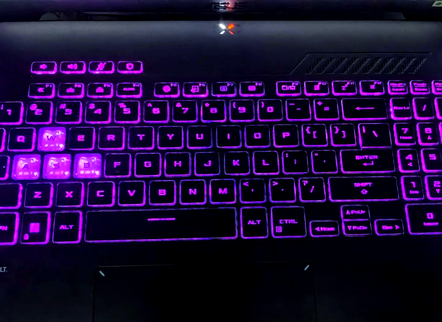 键盘怎么调灯光一起来看看是怎么设置的